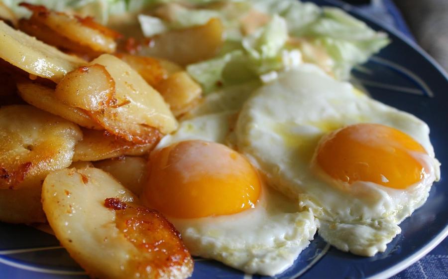 Tučné jídlo, zdroj obrázku Pixabay.com