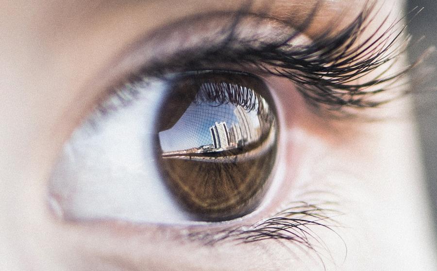Oko, autor obrázku LhcCoutinha, zdroj Pixabay.com