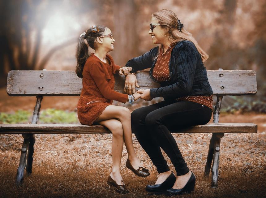 Matka s dcerou, autor Edwarda, zdroj obrázku Pixabay.com